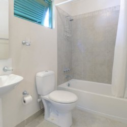 Apartment 242 Vuemont- Bathroom